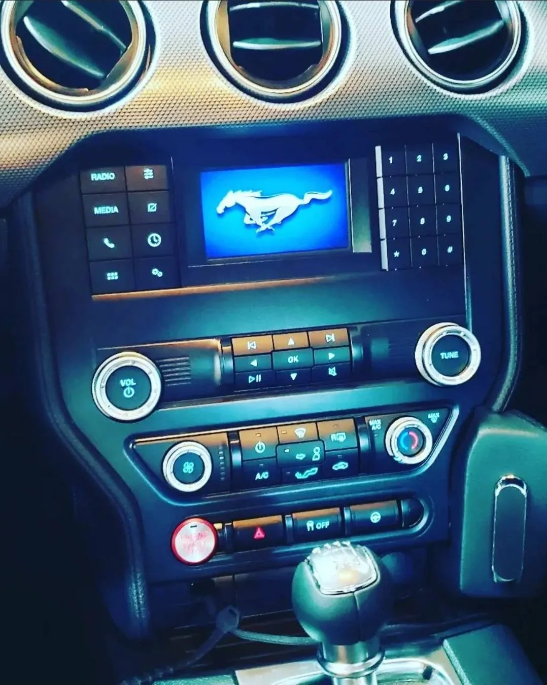 Screenshot_20230409-210611_Instagram.webp