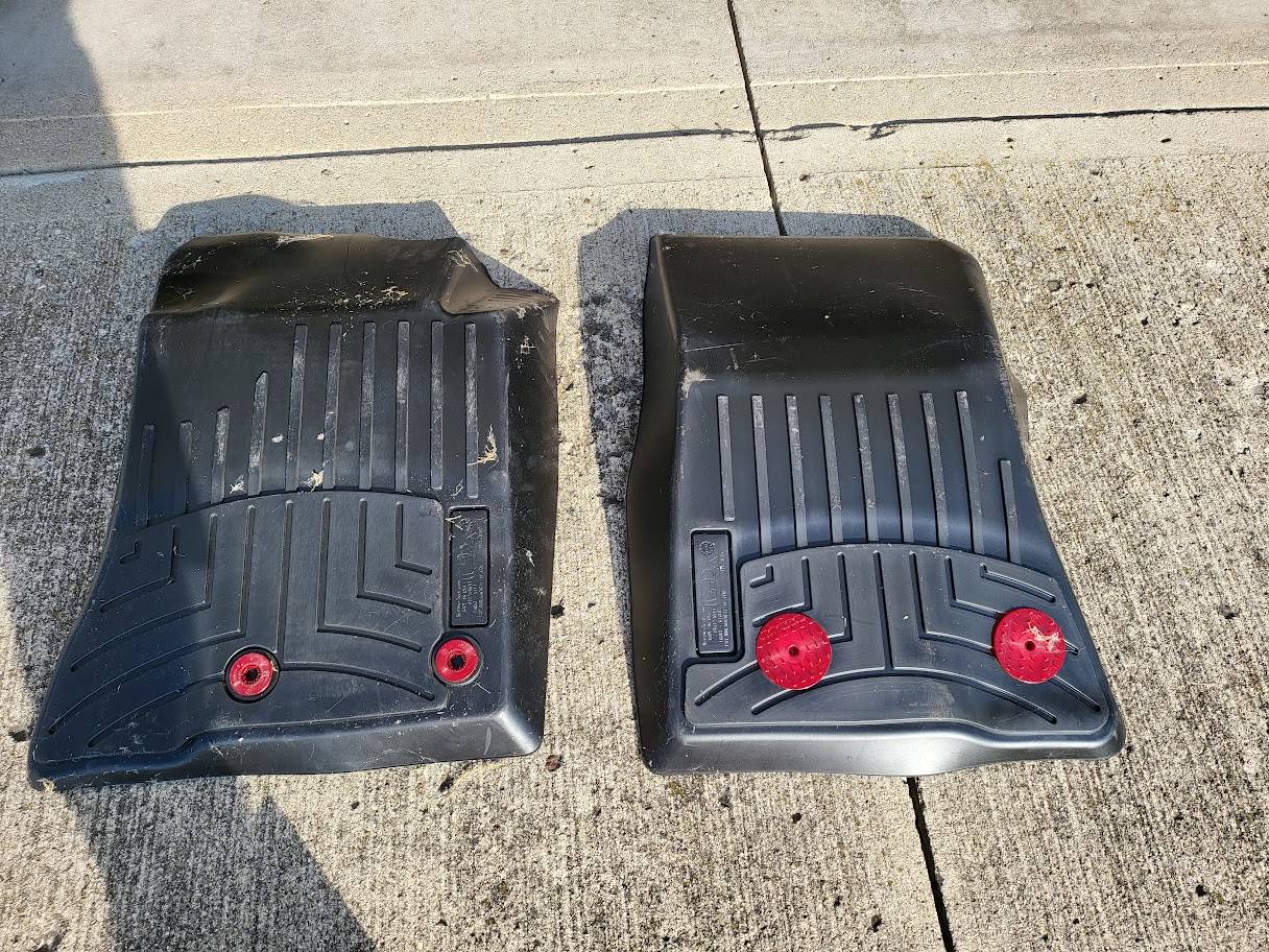 Floor mats back.jpg