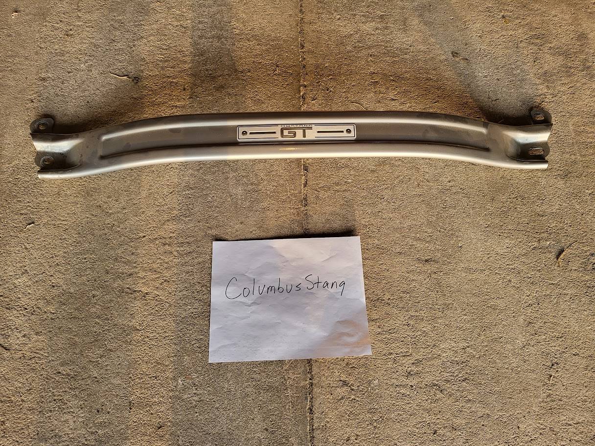 strut bar.jpg