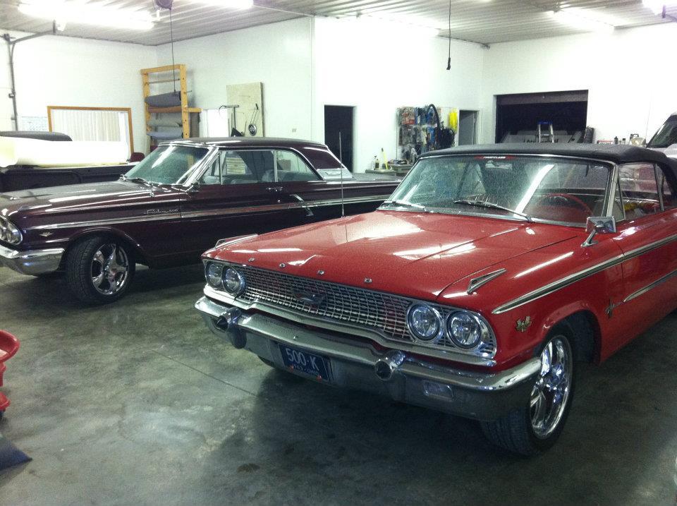 427FordGalaxie.jpg