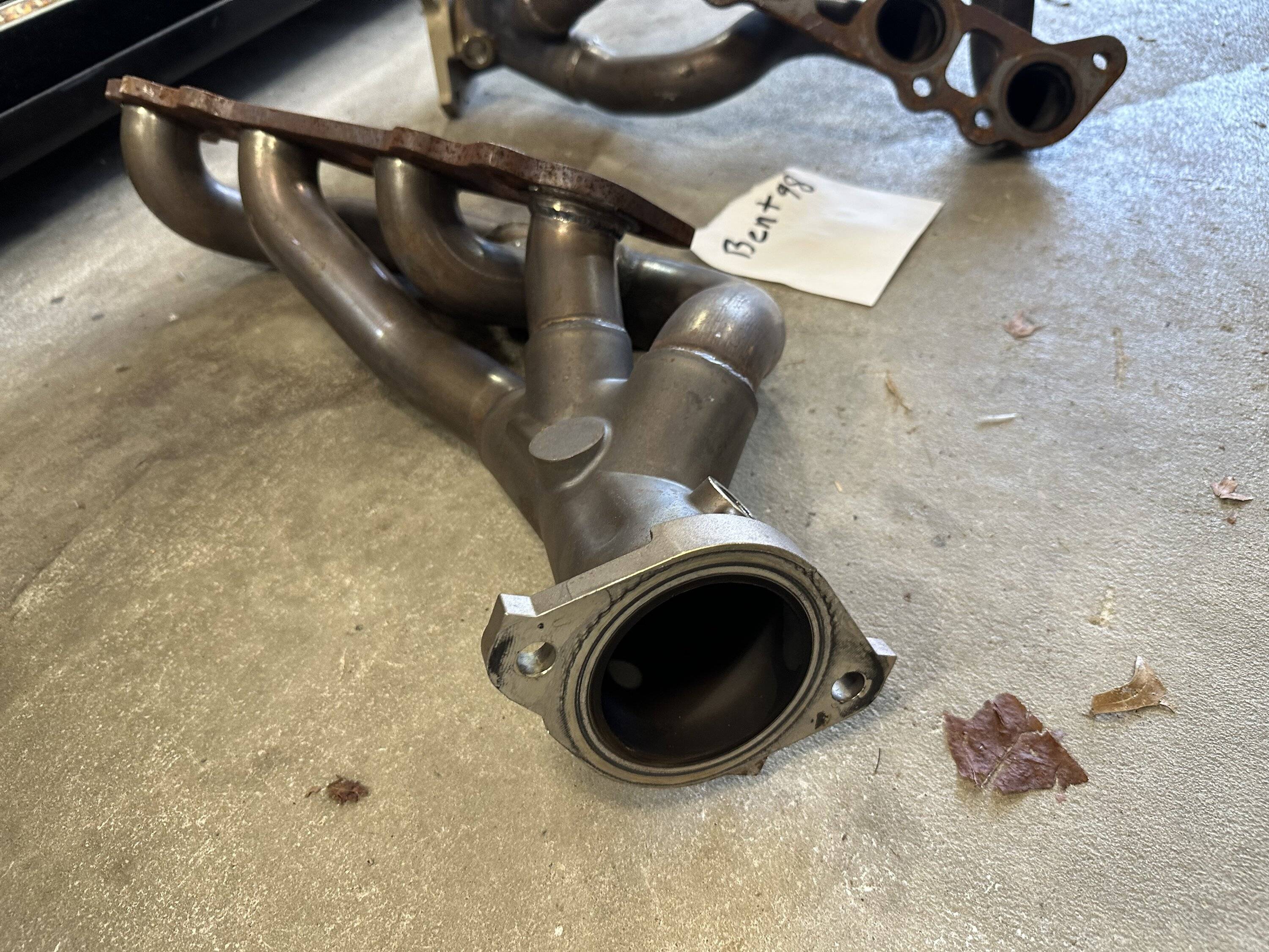 2020-2022 GT 500 OEM Exhaust headers | 2015+ S550 Mustang Forum (GT ...