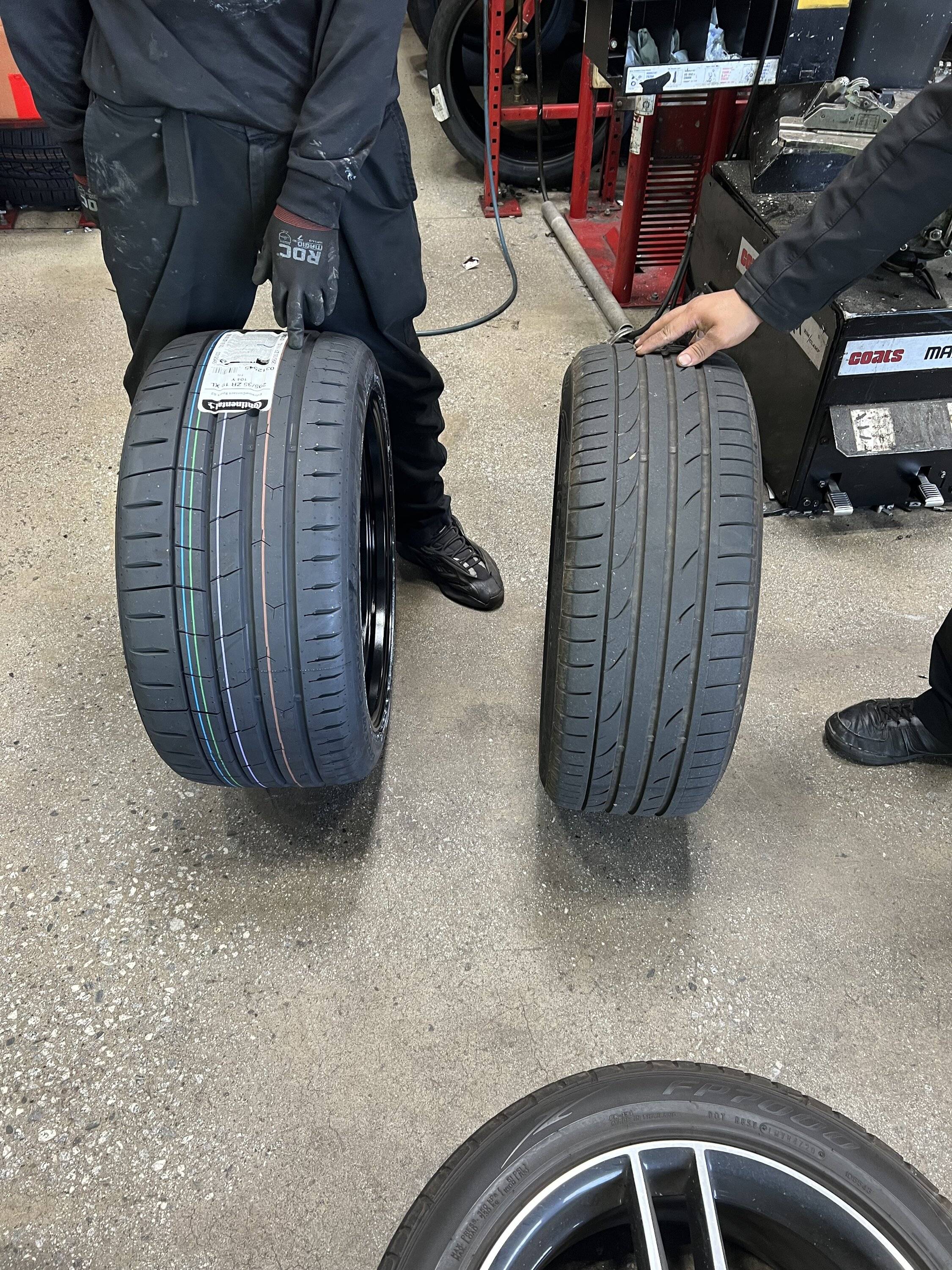 285 Vs 305 Tire: Ultimate Comparison for Performance & Grip
