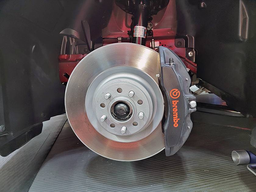 wheelwellpreBrembov2 (2).jpg