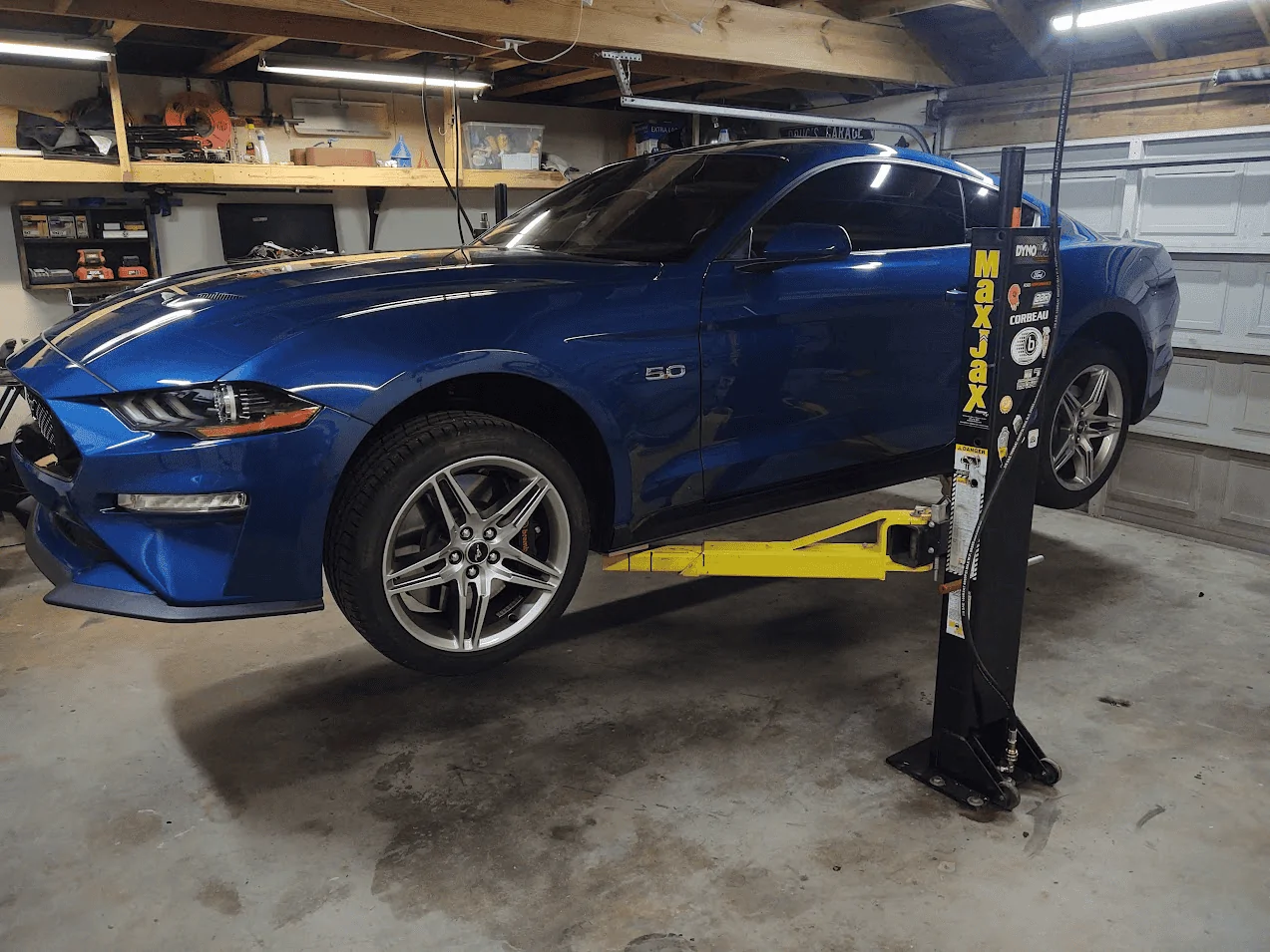 Is it ok to lift rear of Mustang using a jack below the rear ...