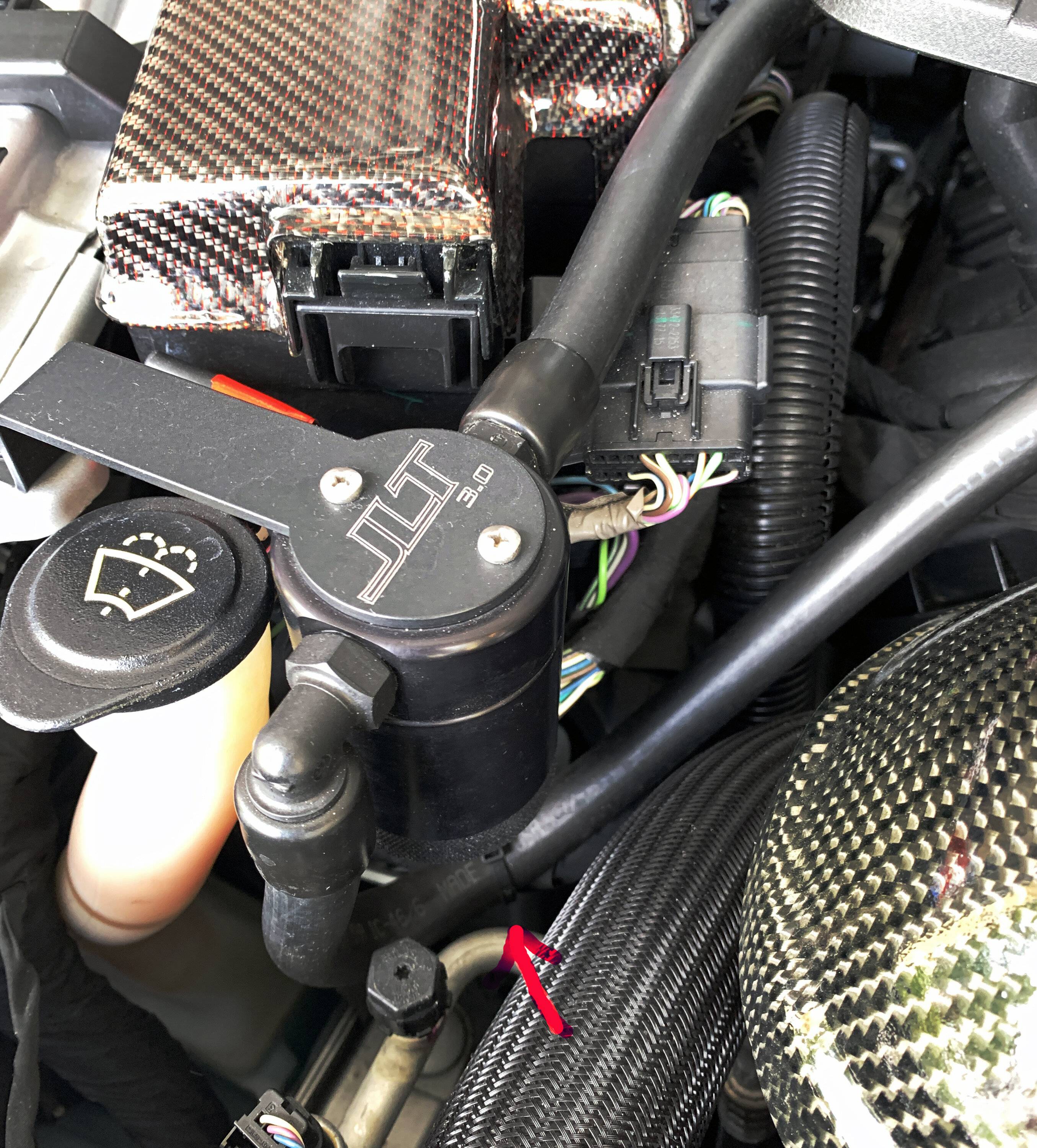 JLT Hose Potential Chafing.jpg