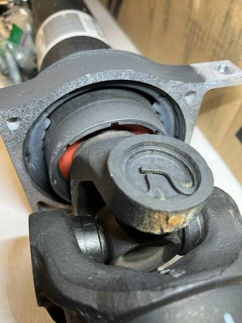 Mach 1 6-speed driveshaft center support.JPG