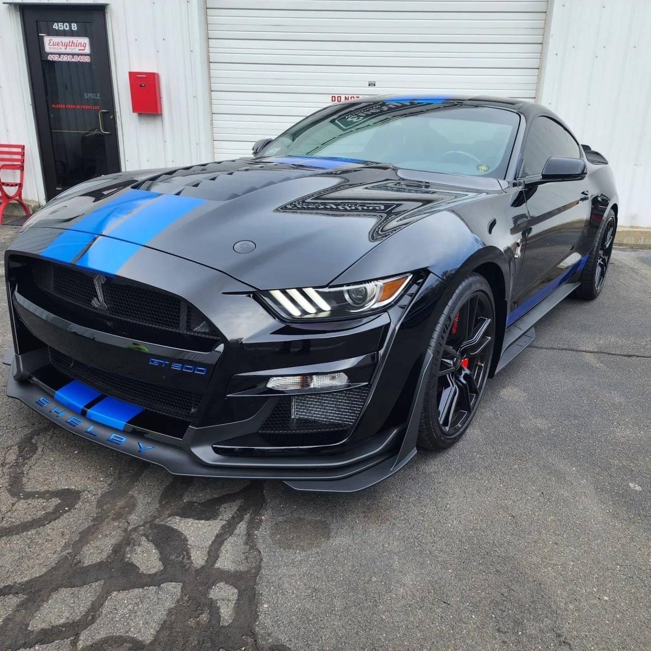 ken-2020-2022-gt500-mustang-dual-full-length-stripes-3.jpeg