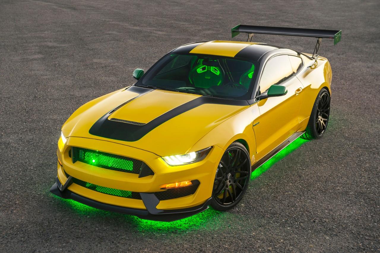 09-ole-yeller-shelby-gt350.jpg