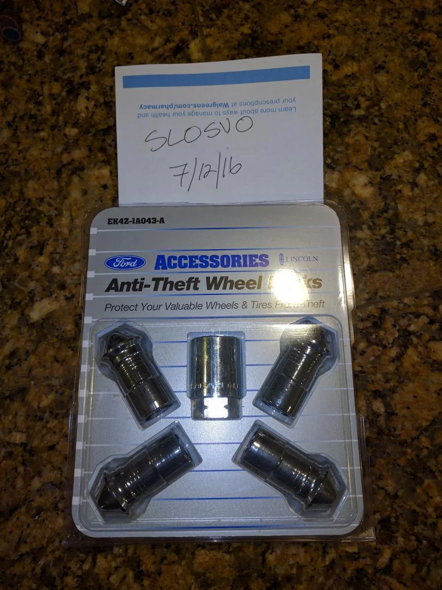 Lug Nuts2.webp