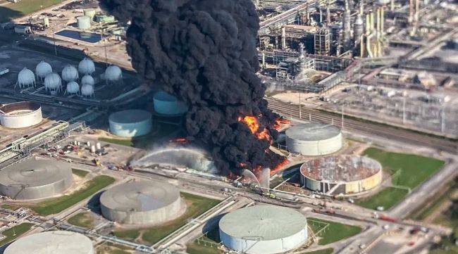 Marathon-Refinery-Fire-1200.jpg