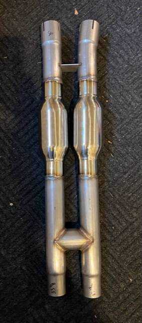 H-pipe with resonators welded in.jpg