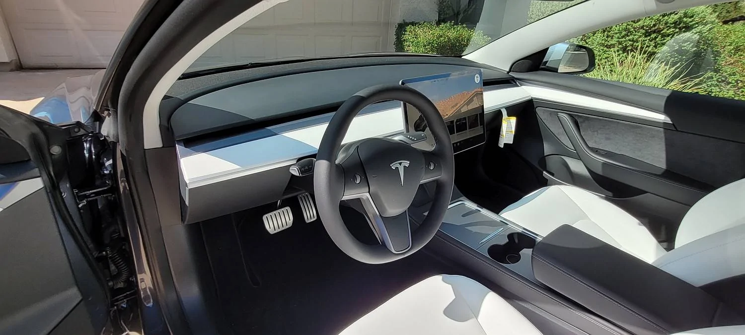 Front Interior.jpg