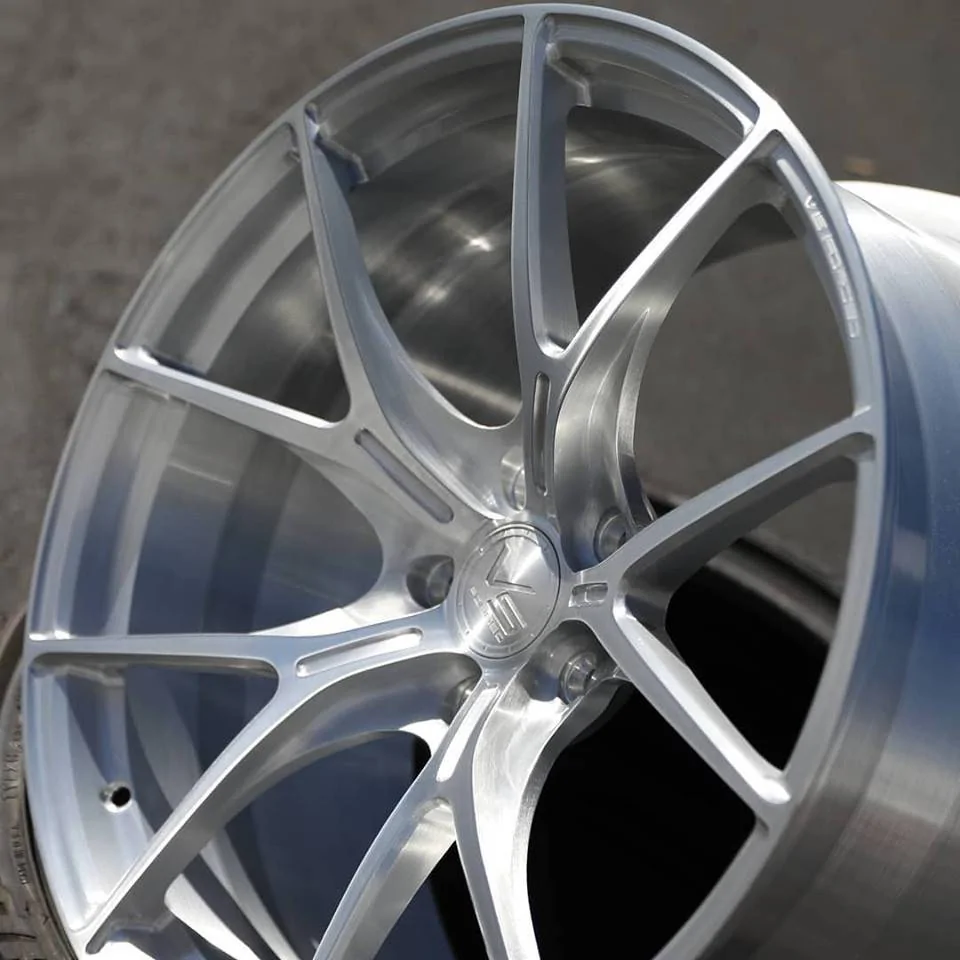 vs-forged-vs08-brushed-with-clear-forged-monoblock-wheels.jpg