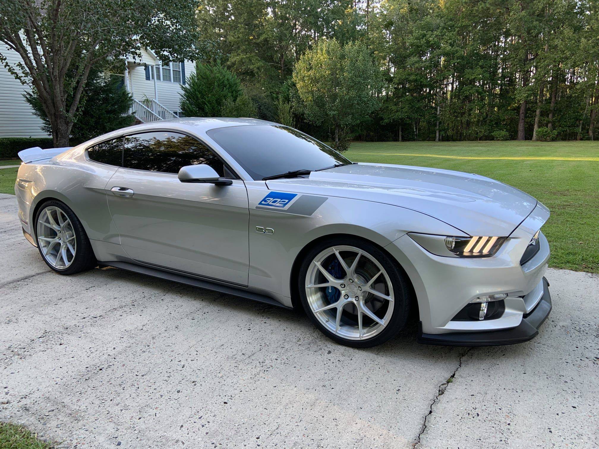 ford-mustang-gt-with-20x10-vs-forged-vs02-aftermarket-wheels-1.jpg