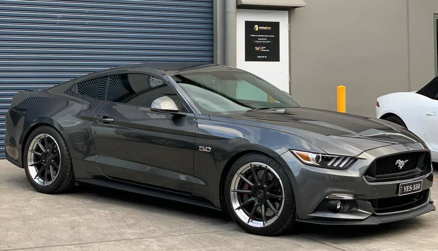 ford-mustang-gt-s550-with-bc-forged-hcs04s-wheels-2-1.webp