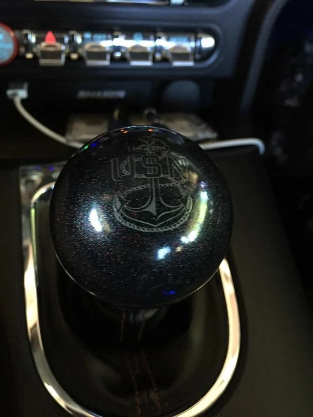 navy shift knob.webp