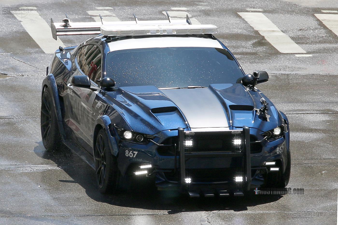 Transformers S550 Mustang 5.jpg