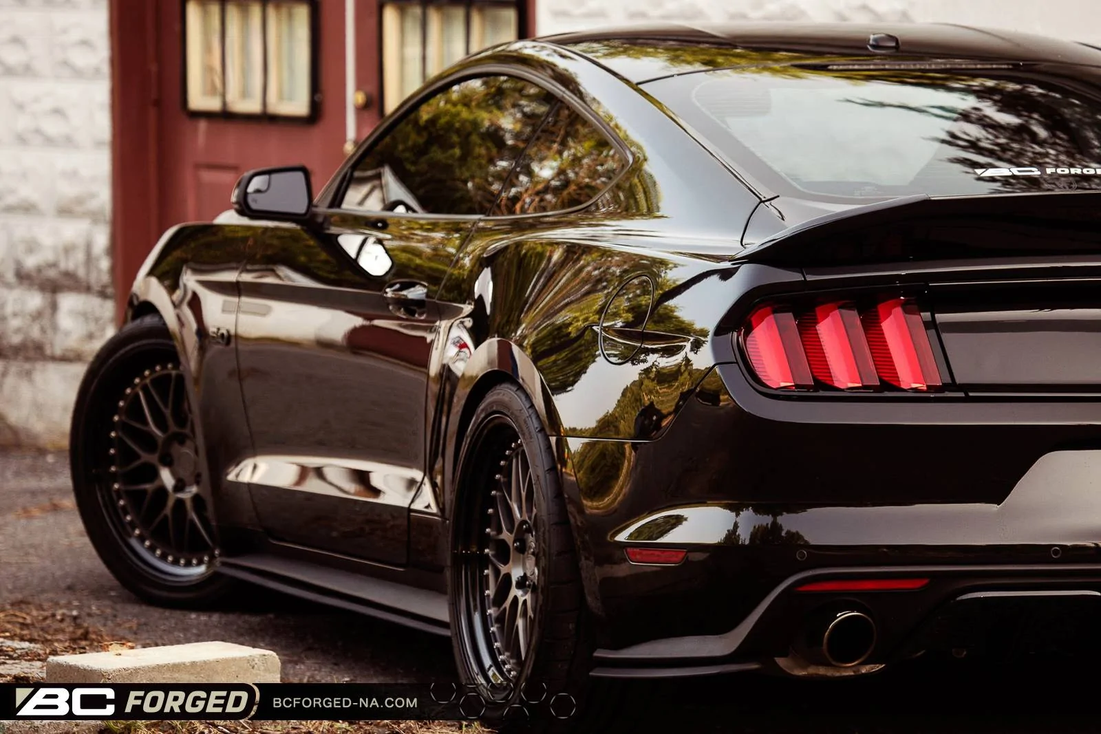 brandons-ford-mustang-gt-pp-20-mle81-00006.webp
