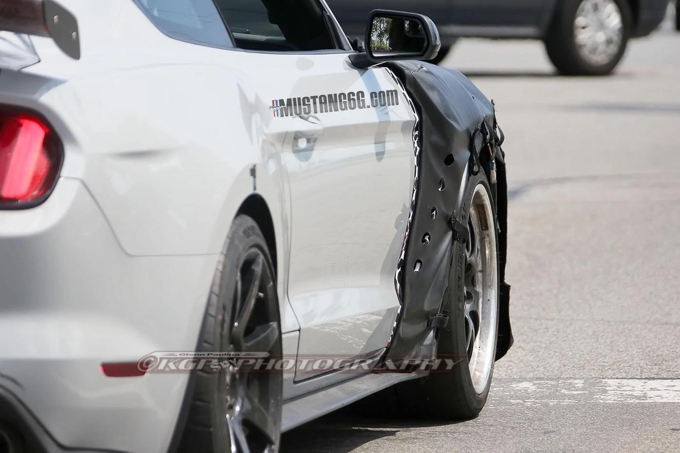2018-Shelby-GT500-First-Sighting-17.webp
