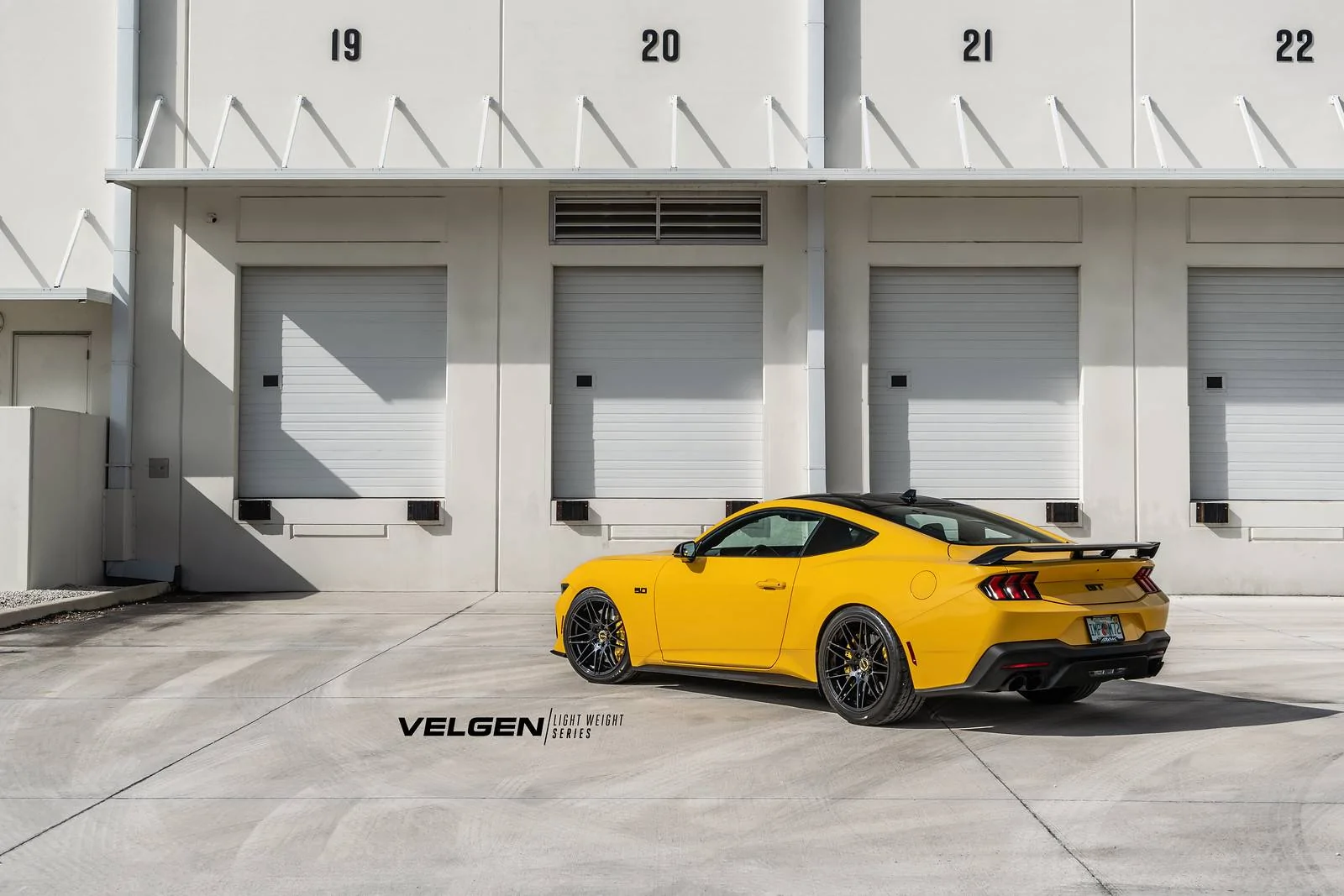 Ford Mustang S650 Velgen Light Weight VF9-7.webp