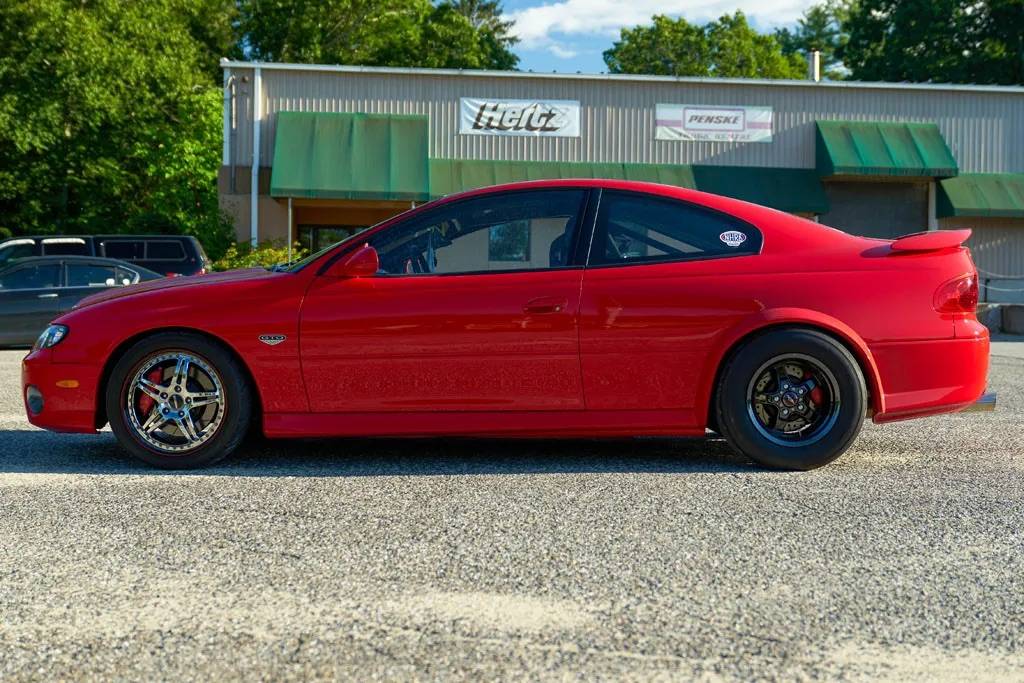 2005 GTO.jpg