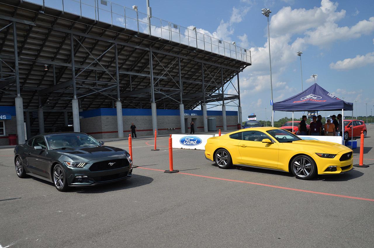 11-2015-ford-mustang-ecoboost-fr-1.jpg