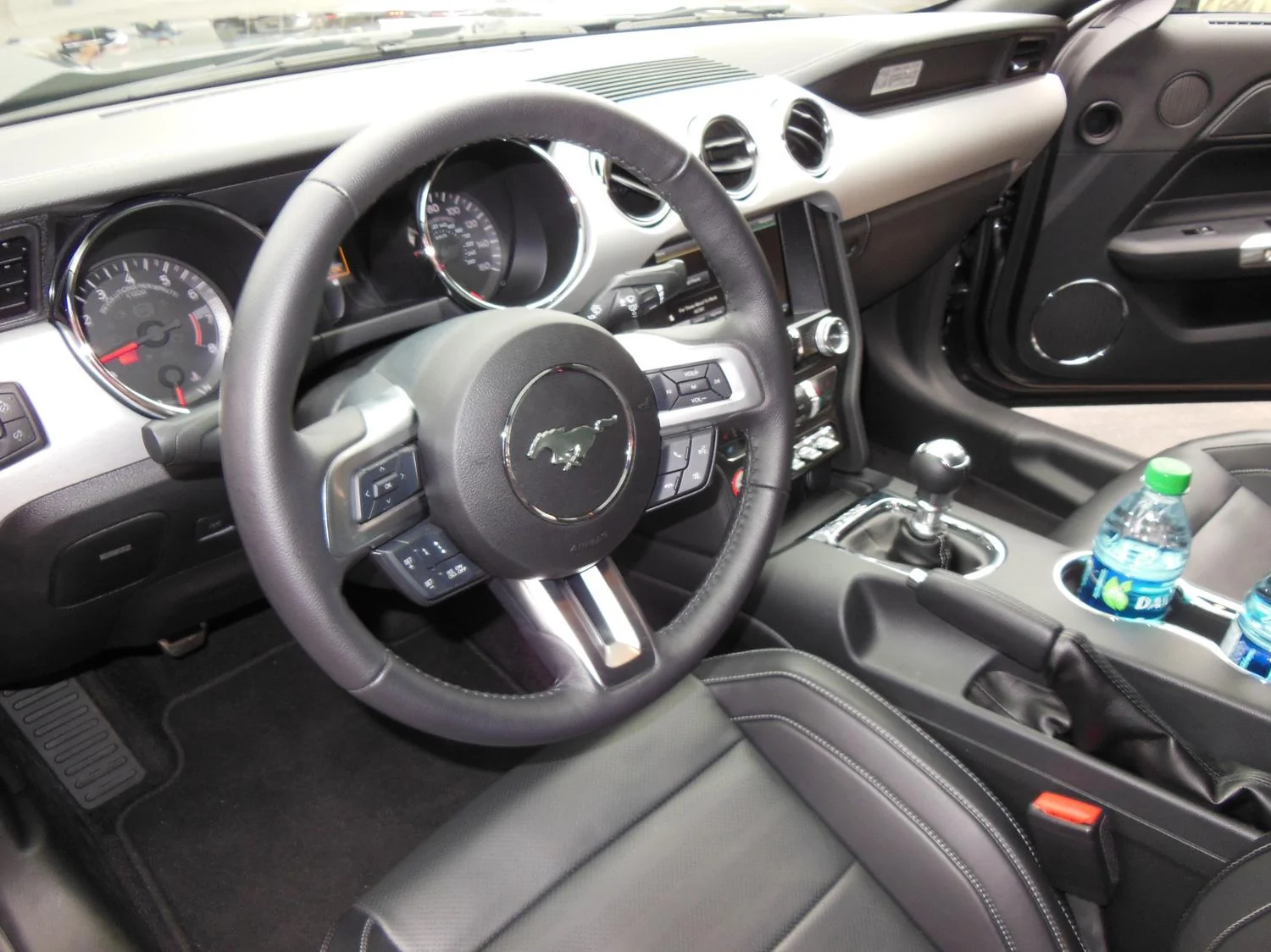 0036-ford-mustang-2015-essai-philippe-lague-californie-045-1.webp