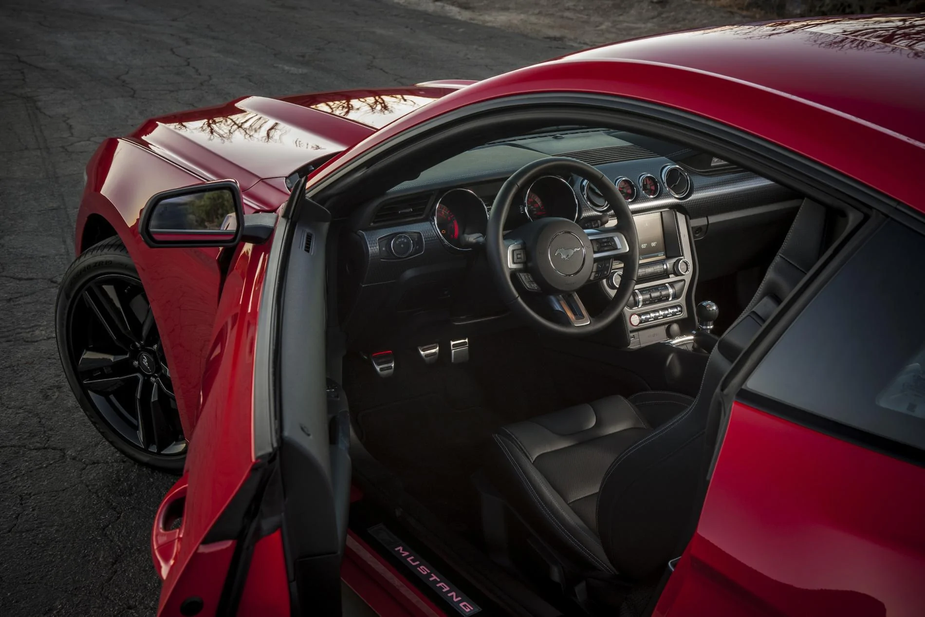 2015Mustang_t6r8345.webp