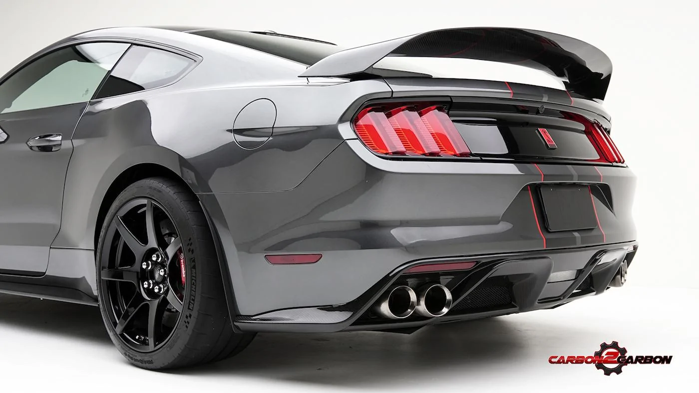 8 NC R CC .webp