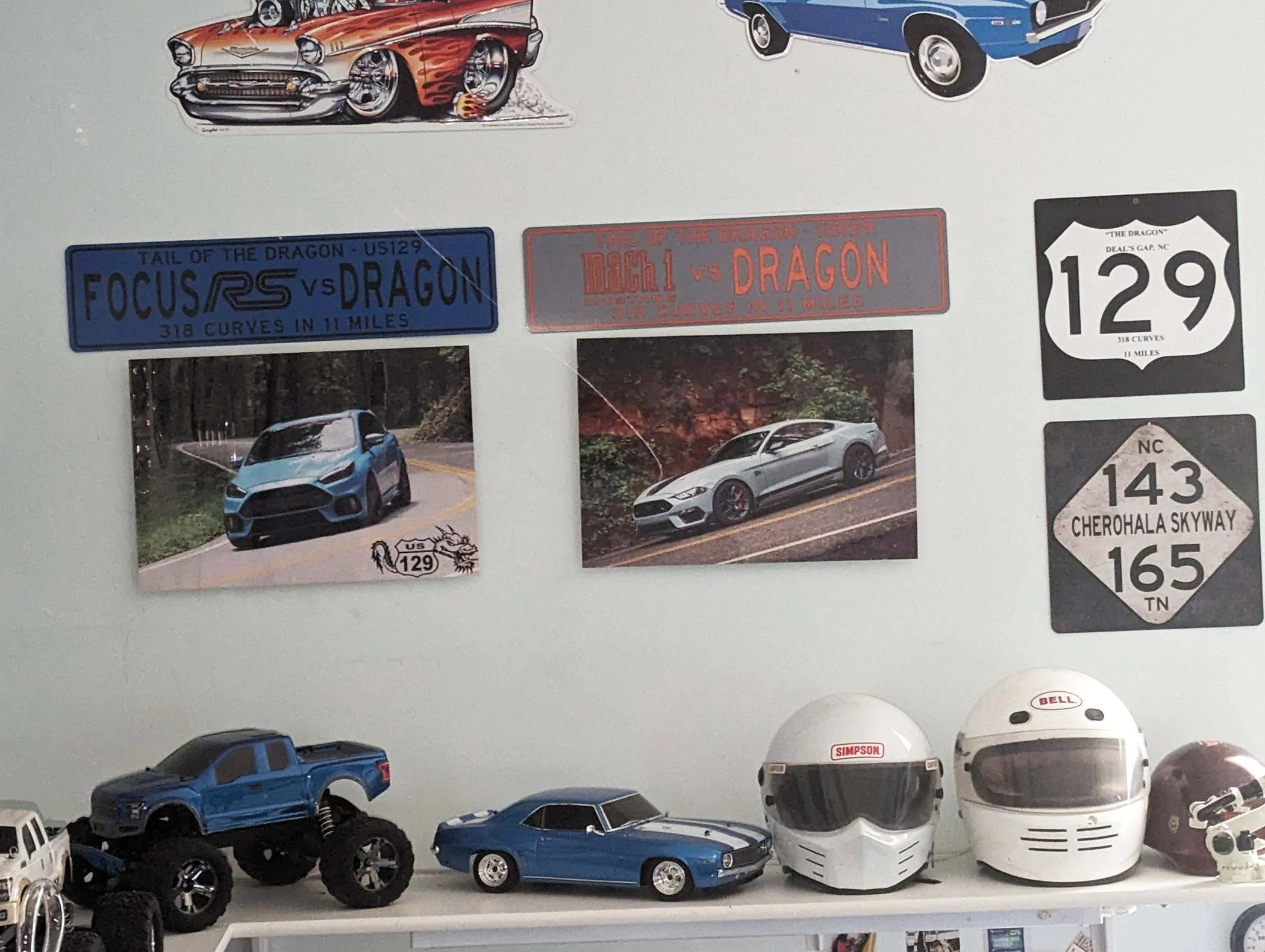 garage signs.webp