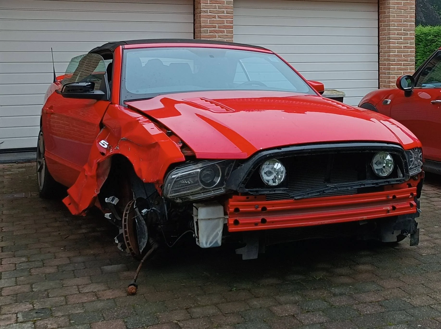 Mustang GT 2013.webp