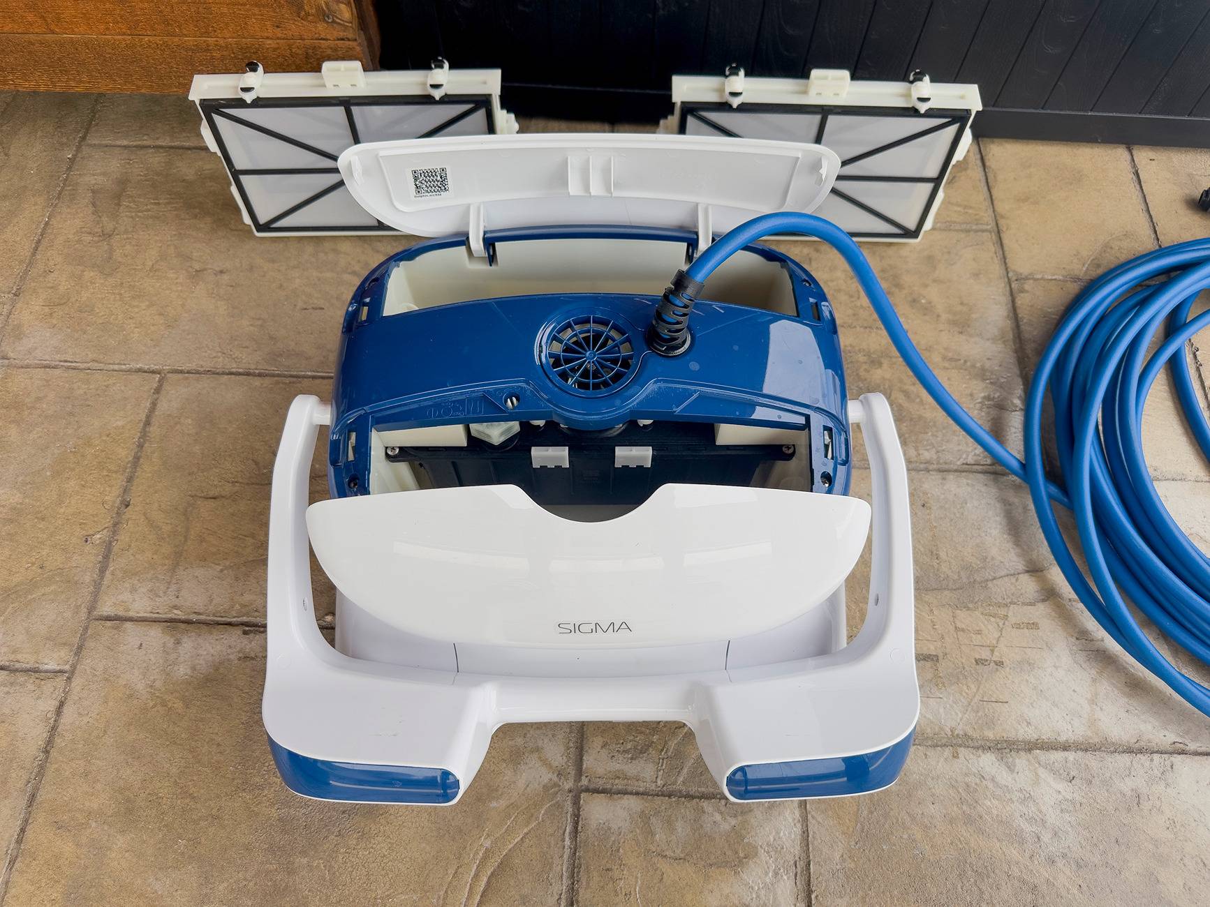 pool-cleaner-topcoat_240718_06.jpg