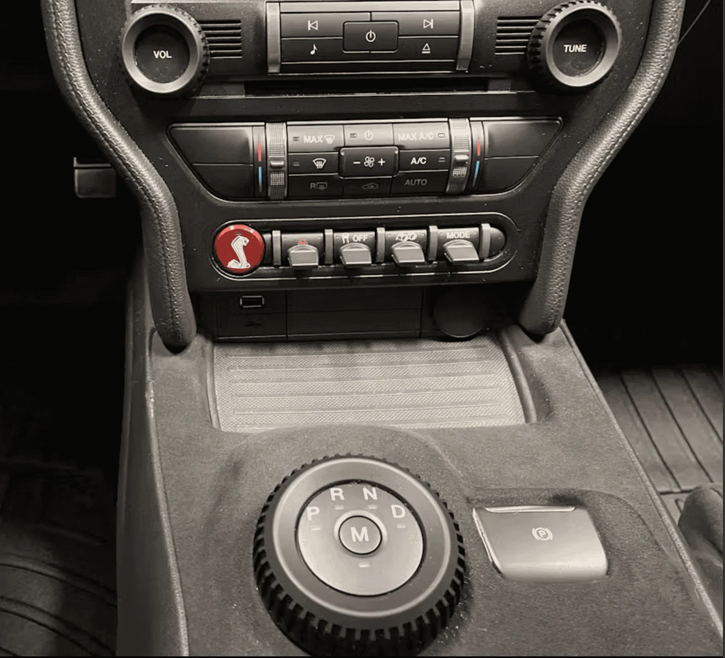 5Spurs Radio Knob.png