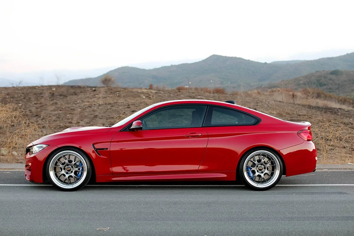 bmw-imola-red.jpg