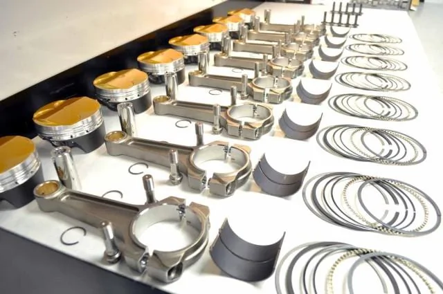 coyote-engine-components-640x425.webp