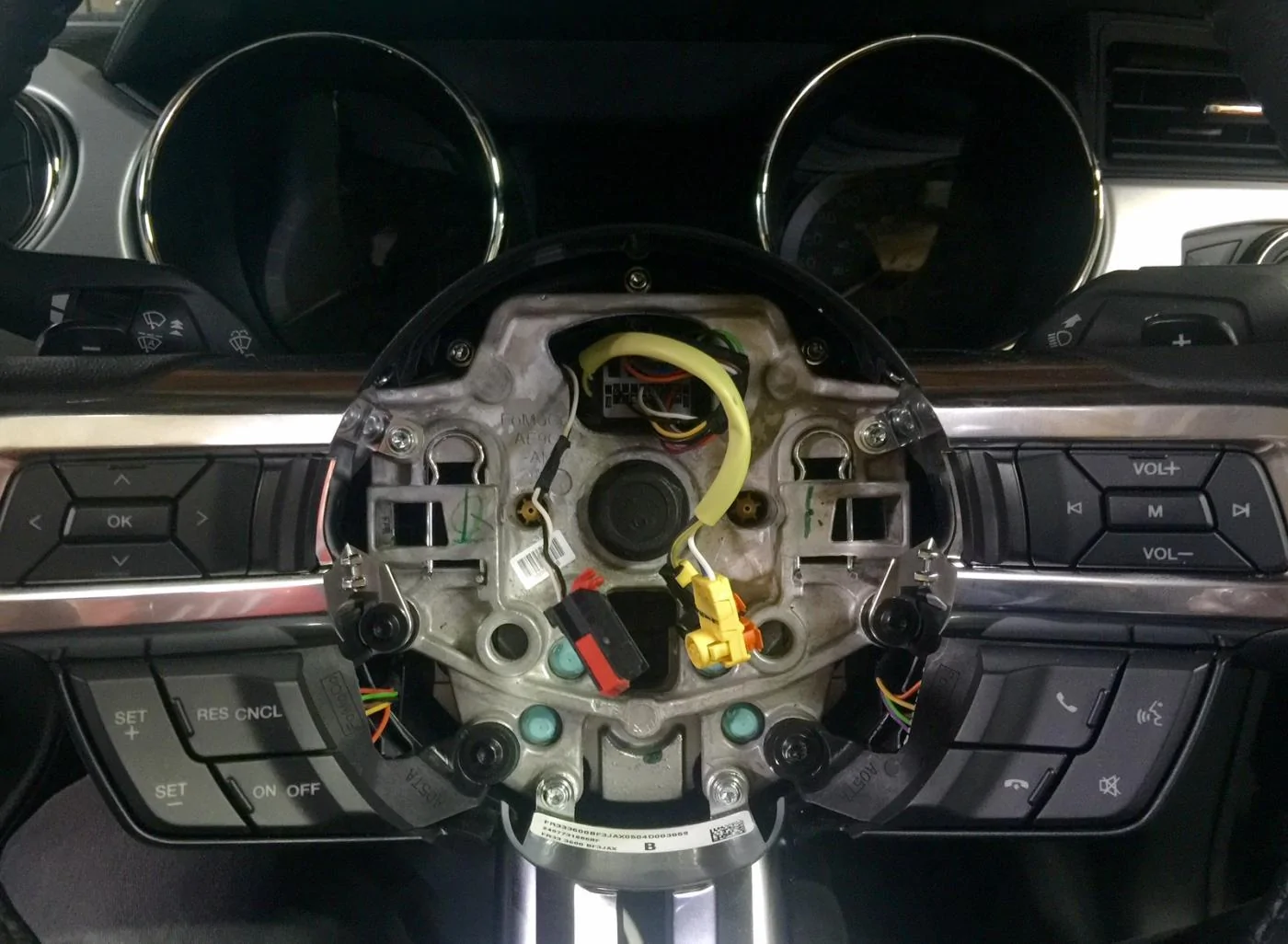 Wheel3 - airbag off.webp
