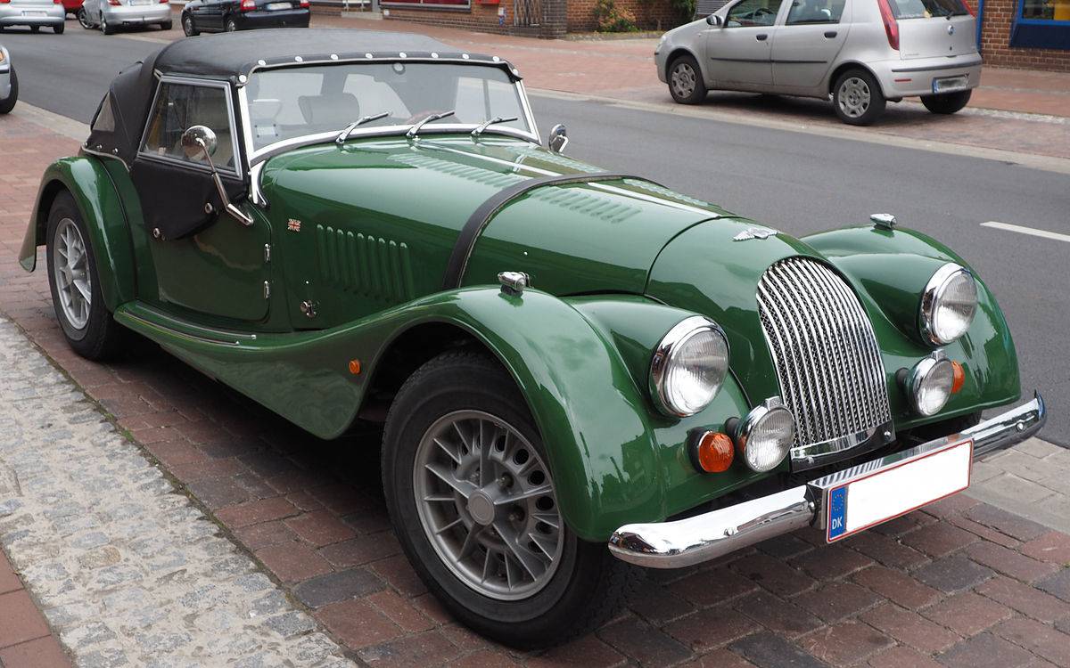 1200px-Morgan_Plus_8_%4001.jpg