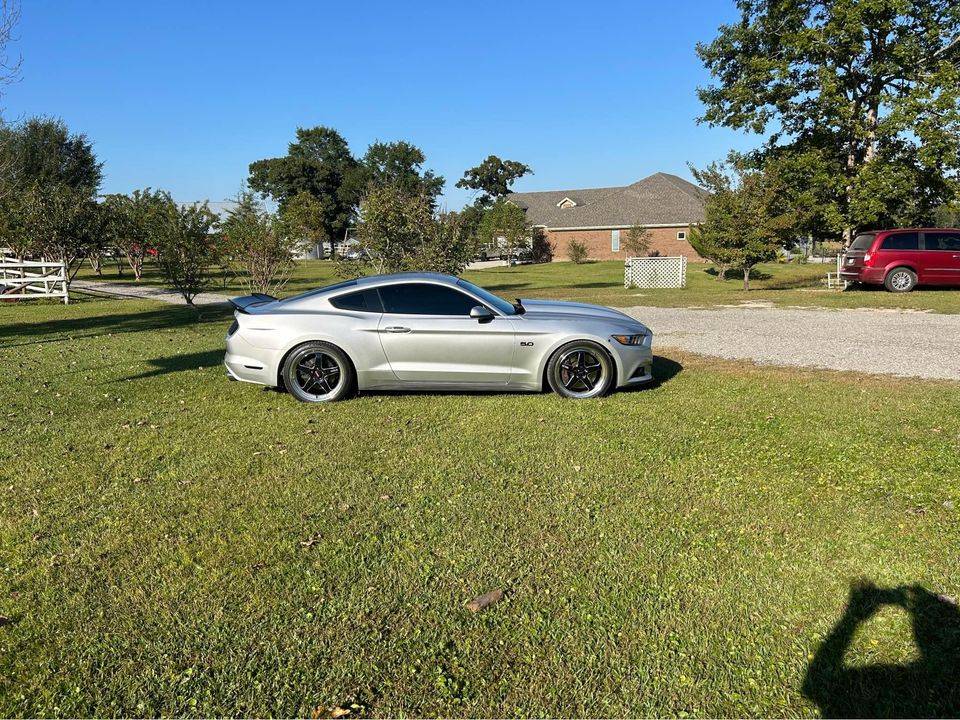 car.jpg