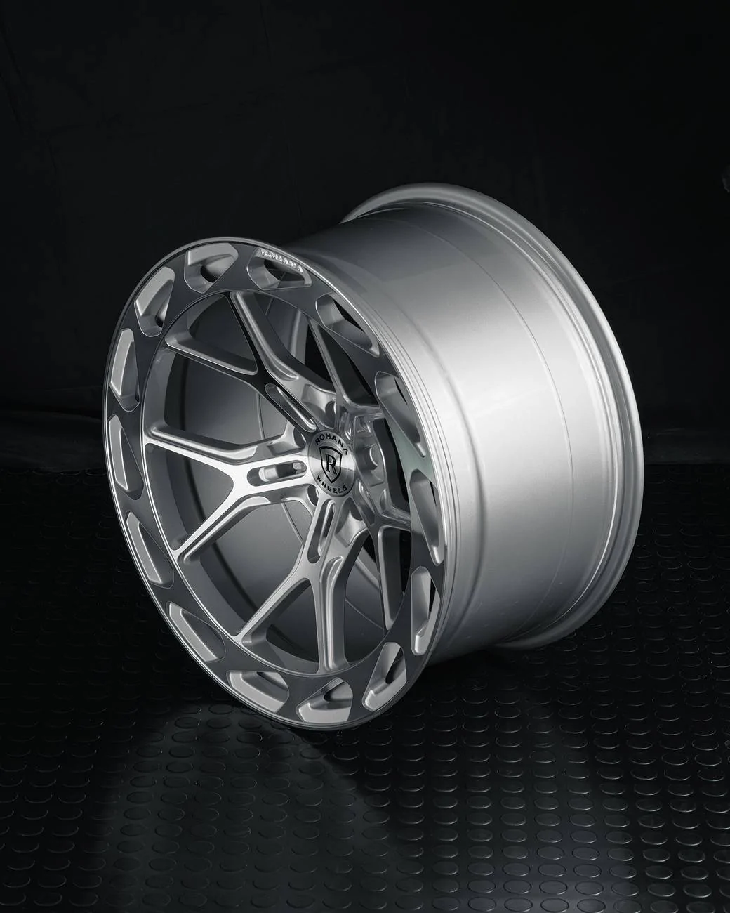 rohana-rfx19-gloss-bronze-wheels-5.webp
