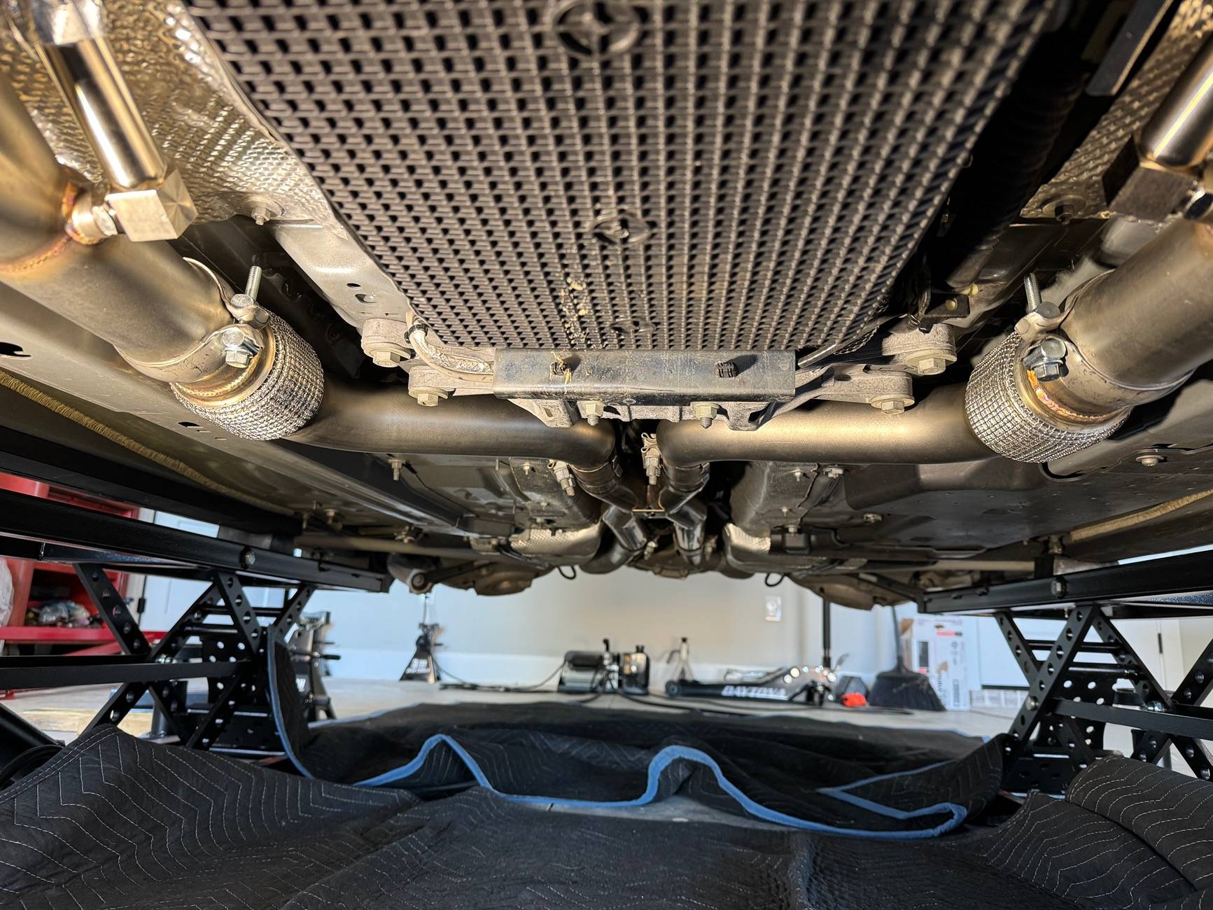 Catless Exhaust.jpg