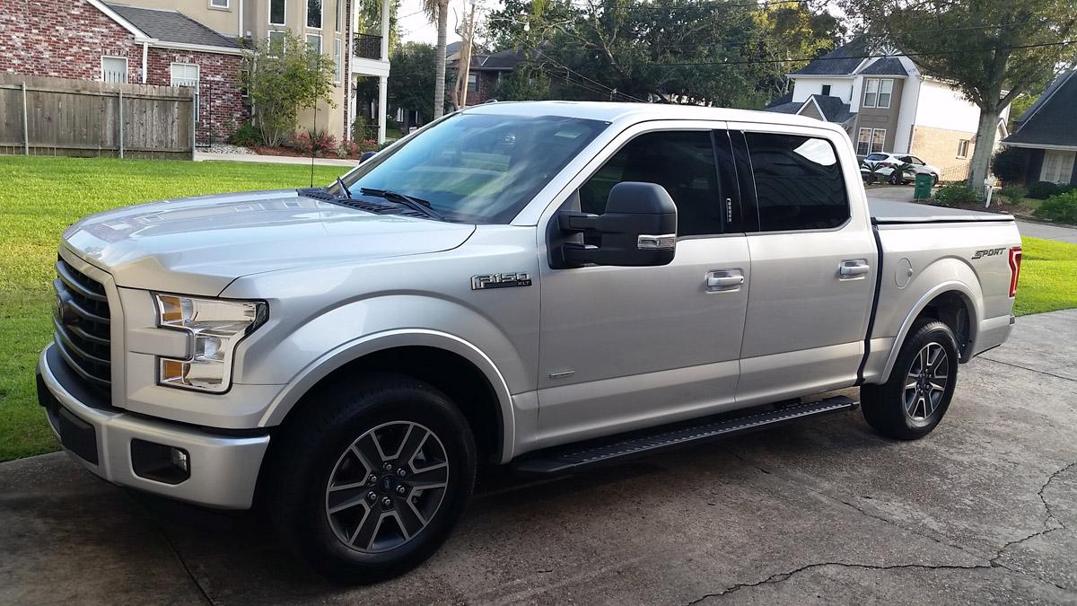2015_XLT-Lux.jpg