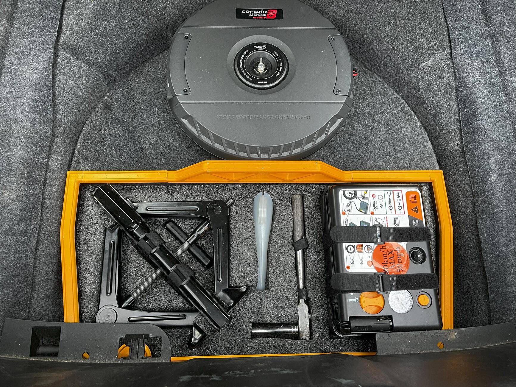 Subwoofer Board 02.jpg