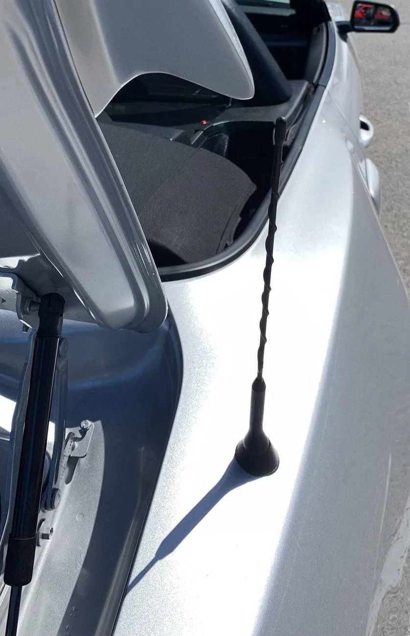 Antenna-to-Spoiler Clearance.webp