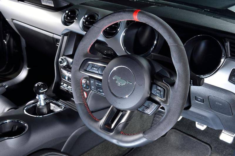gt350rsw1.jpg