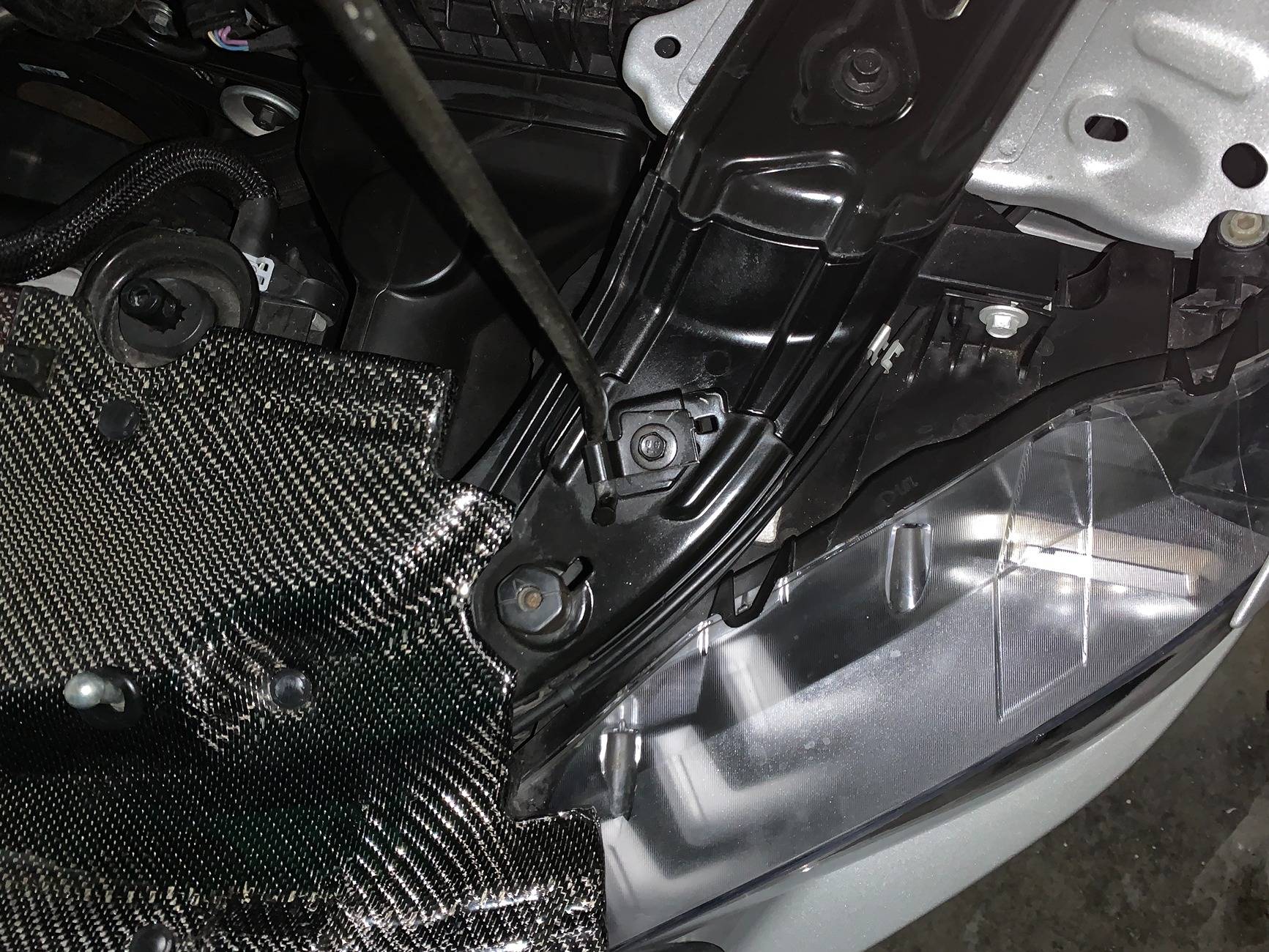LH Headlight Frame Mount.jpg