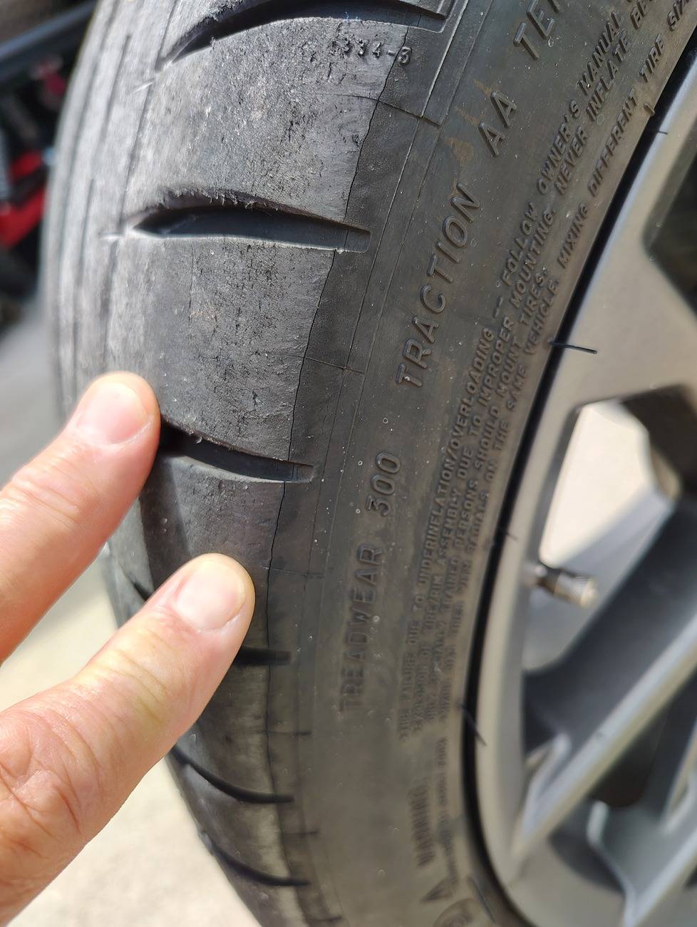 Tire prob 2.jpg