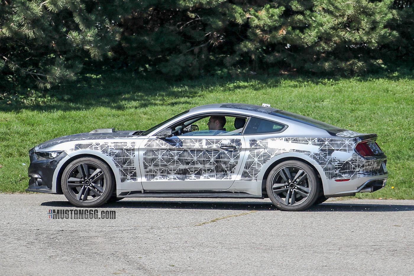 2018-Mustang-Hood-Bump-8.jpg