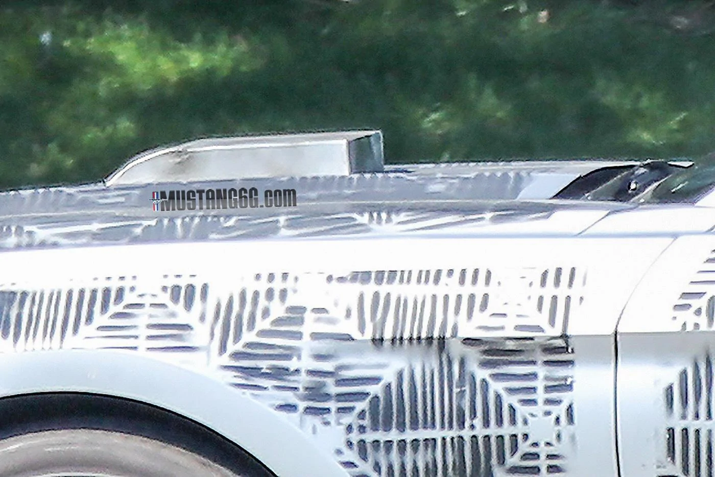 2018-Mustang-Hood-Bump-9.webp