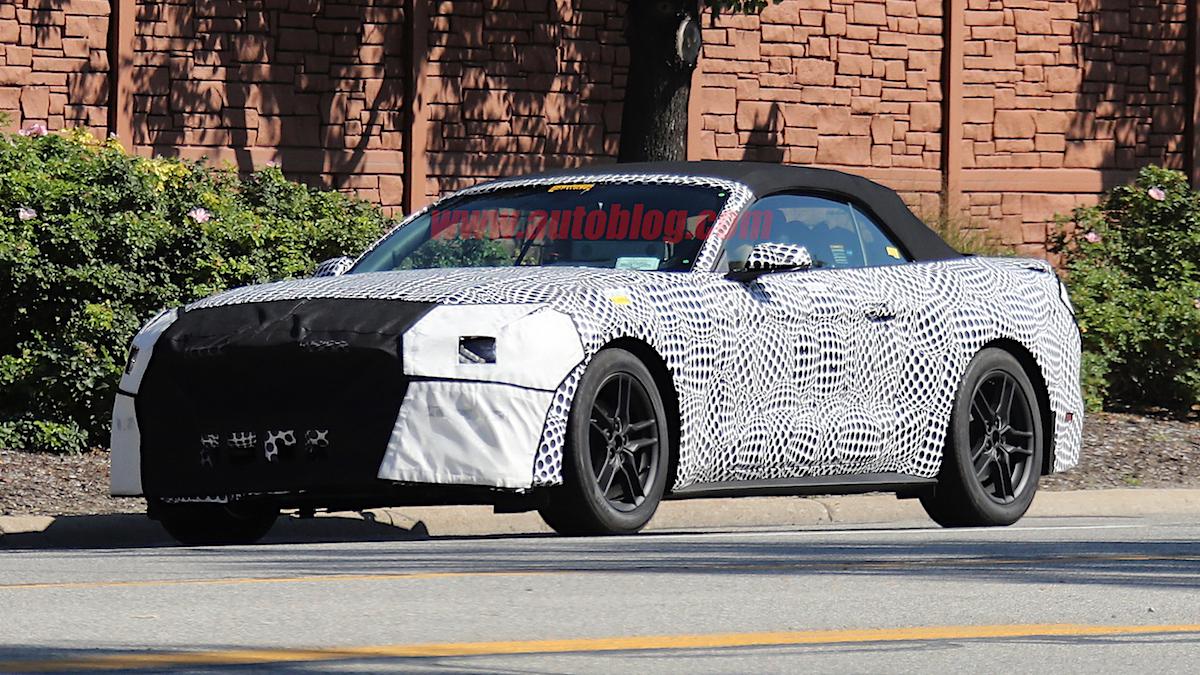 2018-Mustang-Convertible-1.jpg