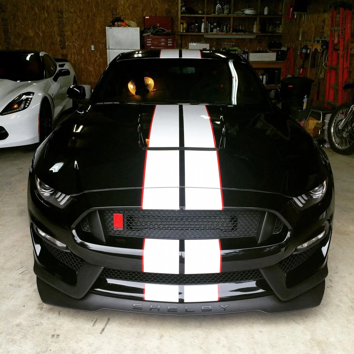2017 GT350R - 4.webp